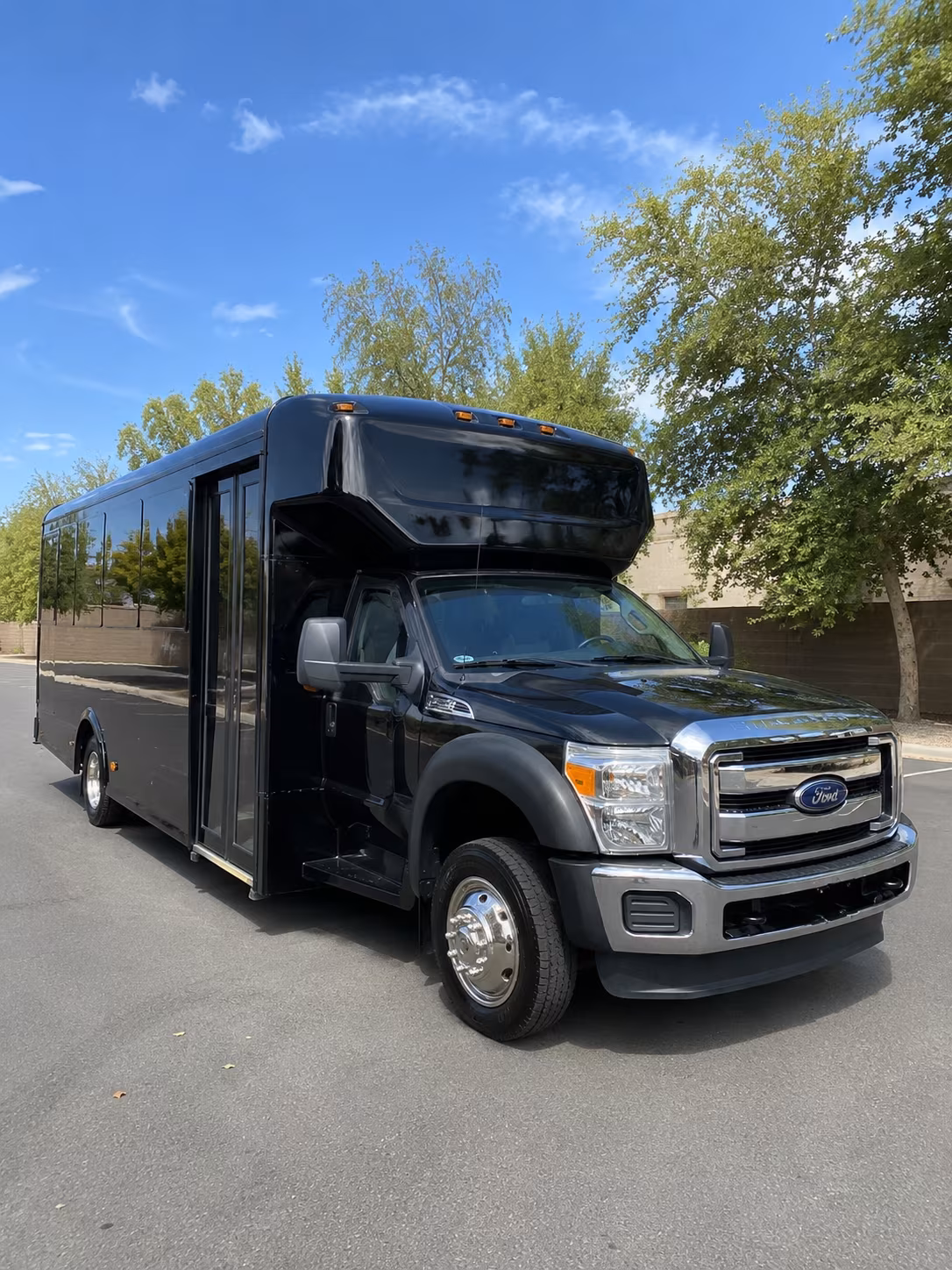 Tucson Sporting Event Transportation onboard seating